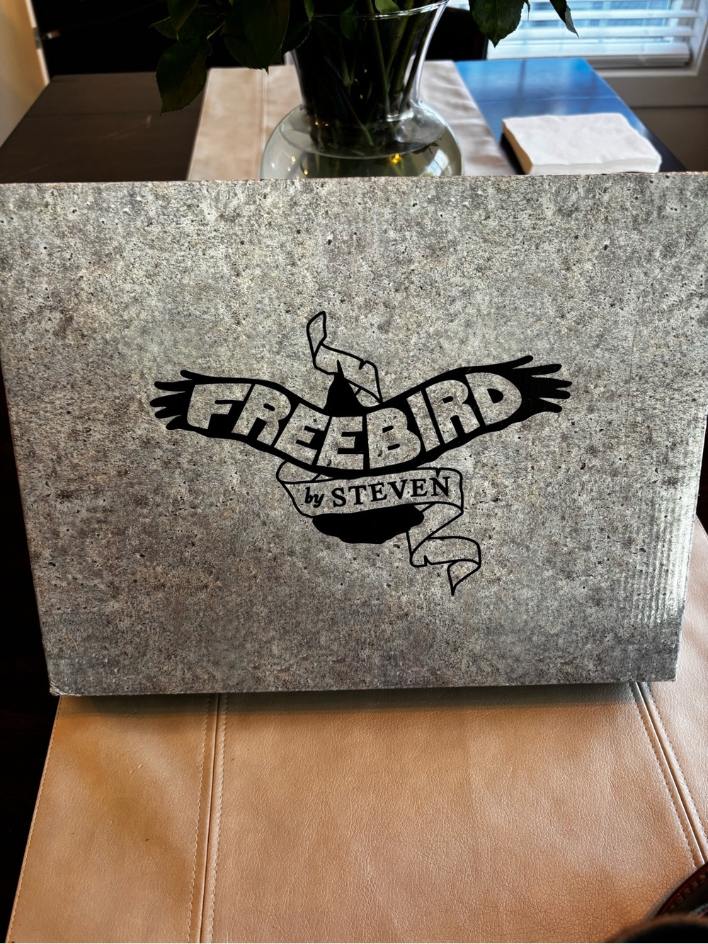 New in box Freebird by Steven Leather Raeanne with hand tooled detail - Picture 6 of 9